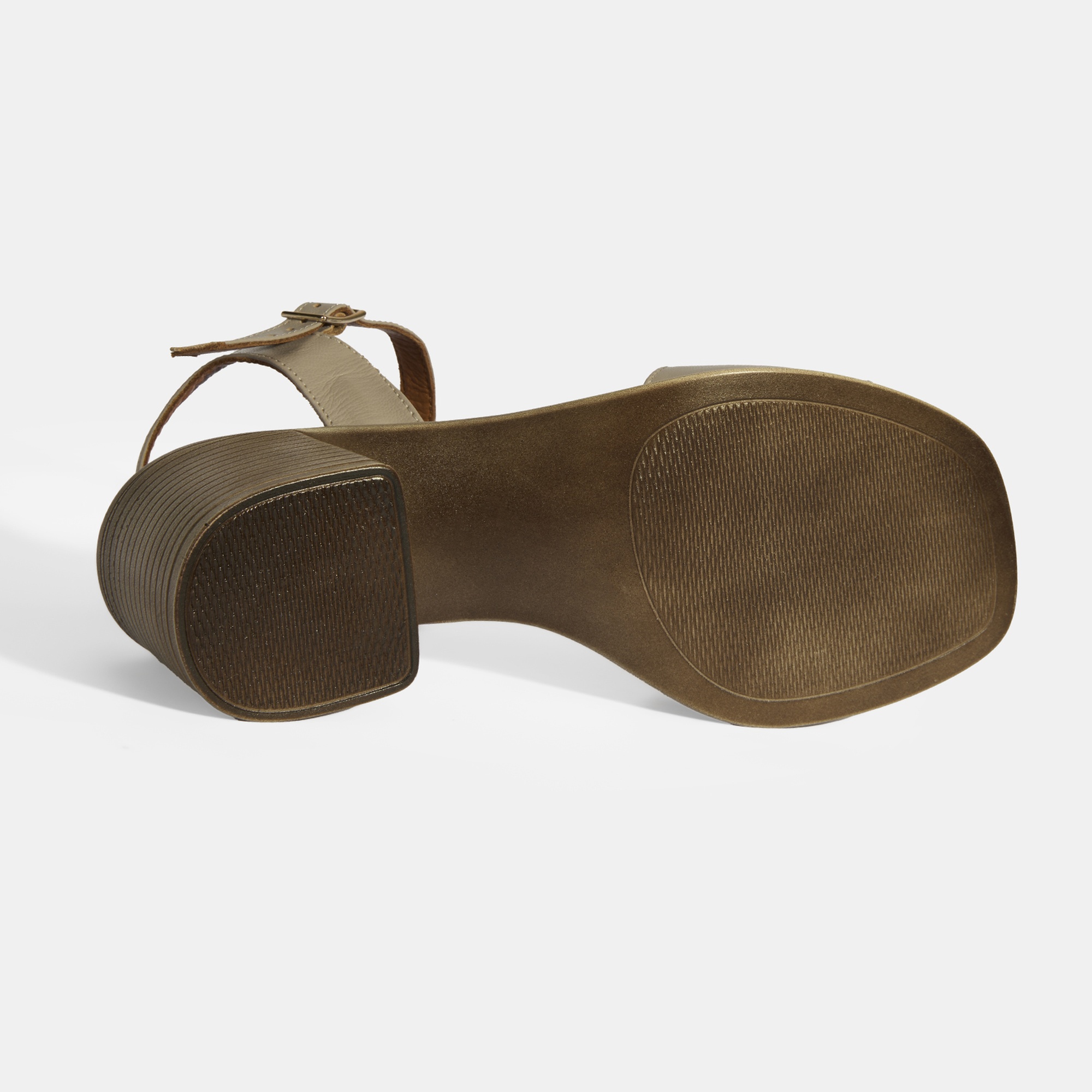 Vizon Kadın Toka Detaylı Deri Sandalet