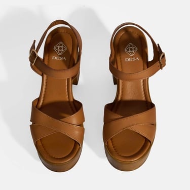  Taba Kadın Toka Detaylı Deri Sandalet