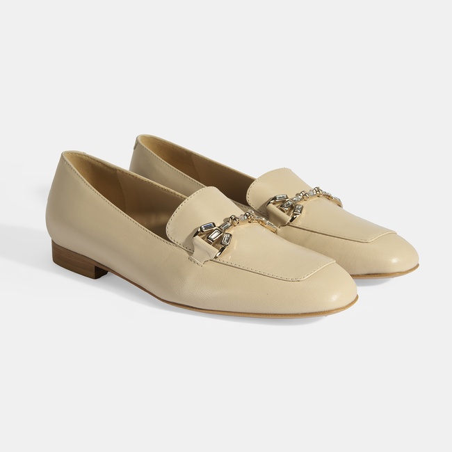 Luca Grossi Kadın Bej Taşlı Toka Aksesuarlı Deri Loafer