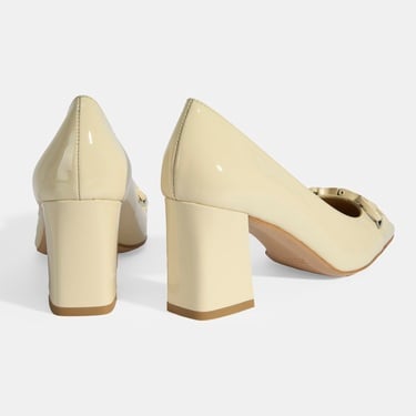  Luca Grossi Kadın Krem Toka Aksesuarlı Rugan Babet