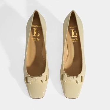  Luca Grossi Kadın Krem Toka Aksesuarlı Rugan Babet