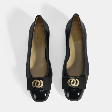  Luca Grossi Kadın Siyah Metal Aksesuarlı Rugan Babet