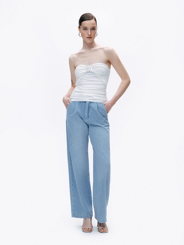  İstiridye Aksesuarlı Bluz