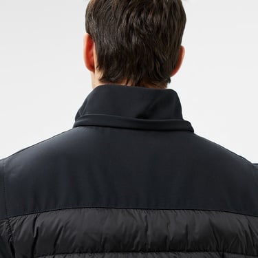  Erkek Regular Fit Kapüşonlu Baskılı Siyah Mont