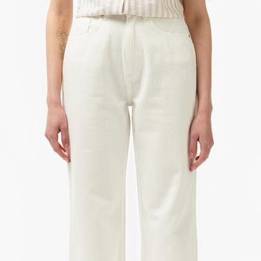  Kadın Beyaz Jean Pantolon