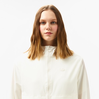  Lacoste Kadın Kapüşonlu Beyaz Ceket