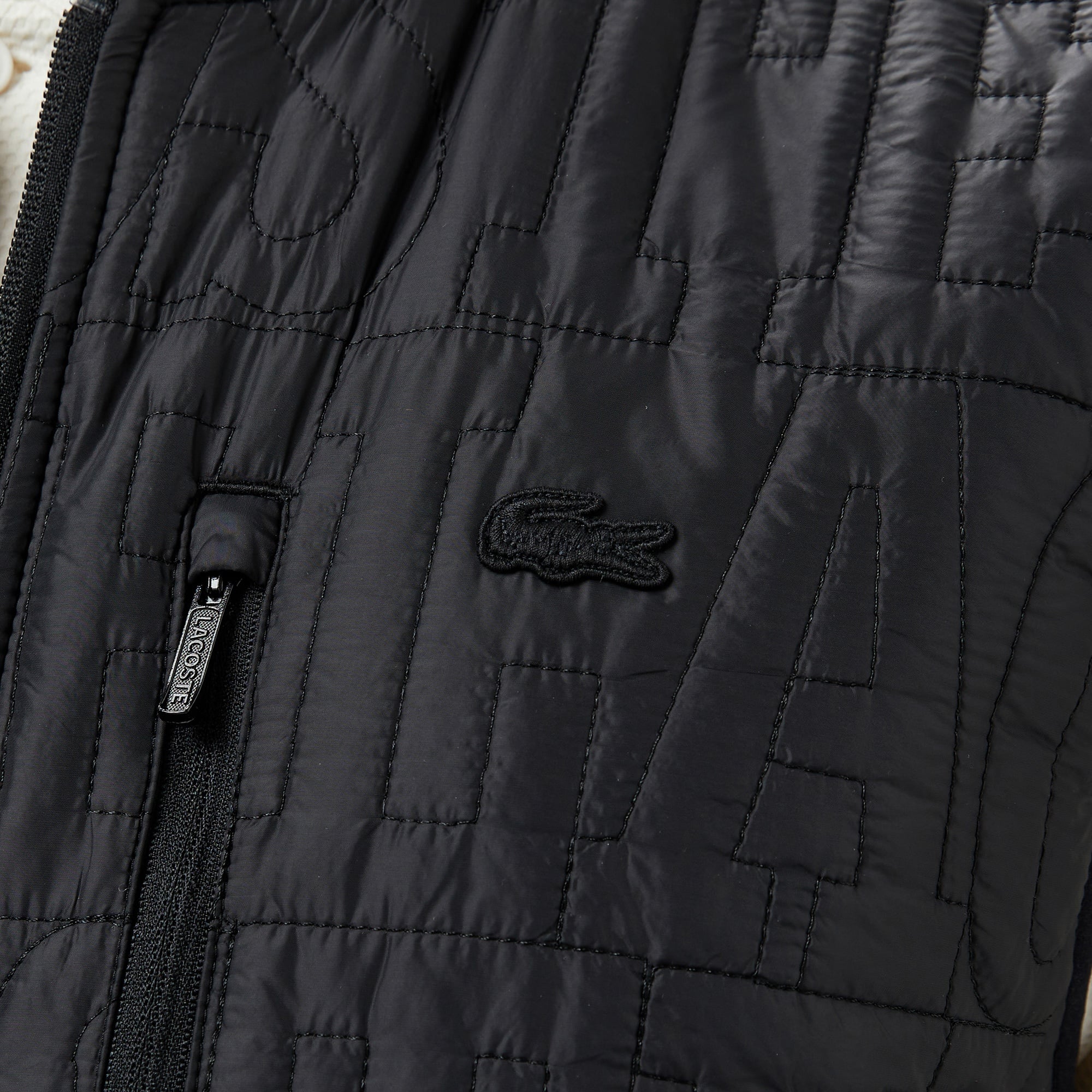 Lacoste Erkek Regular Fit Dik Yaka Kapitone Siyah Yelek