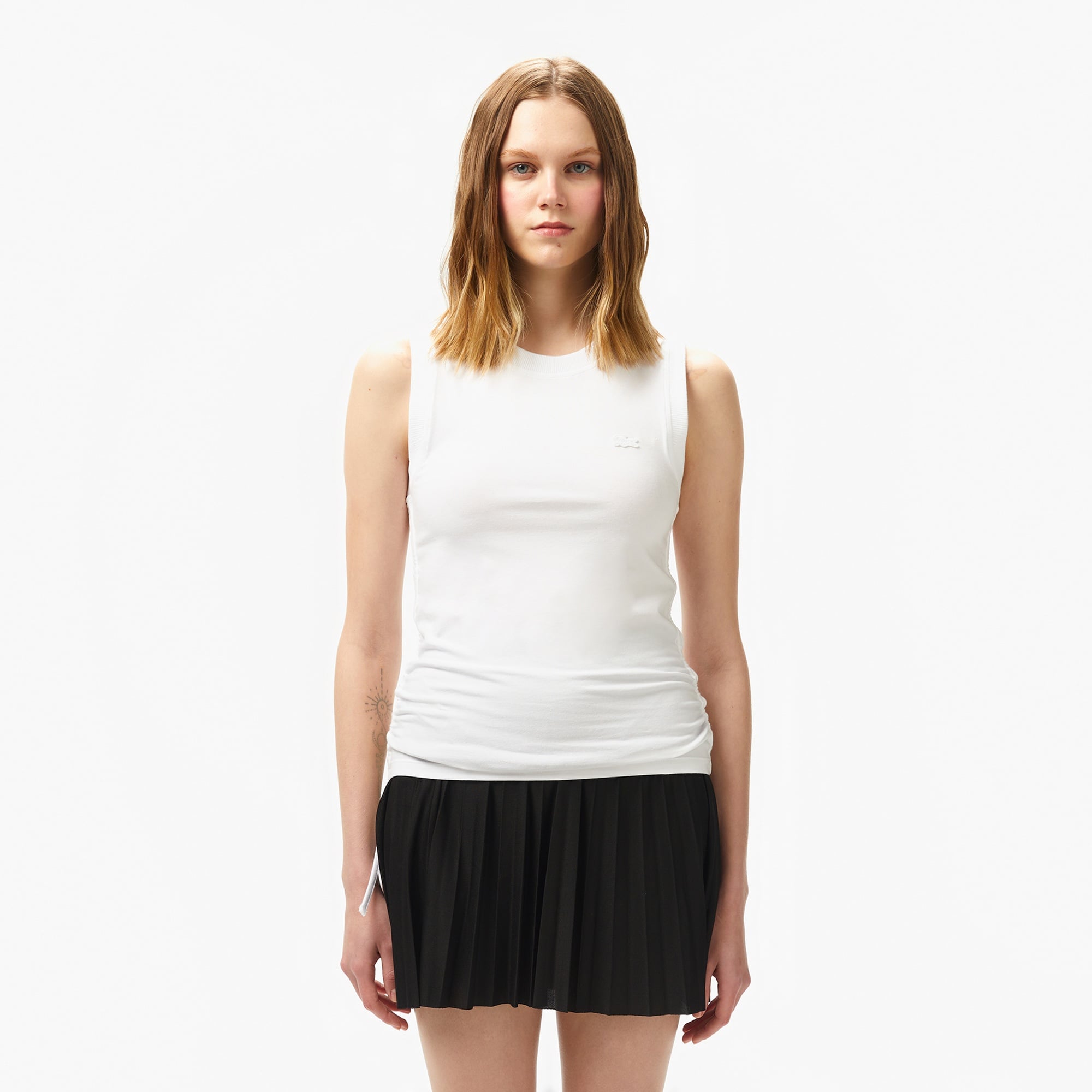 Lacoste Kadın Slim Fit Kolsuz Bisiklet Yaka Beyaz T-Shirt