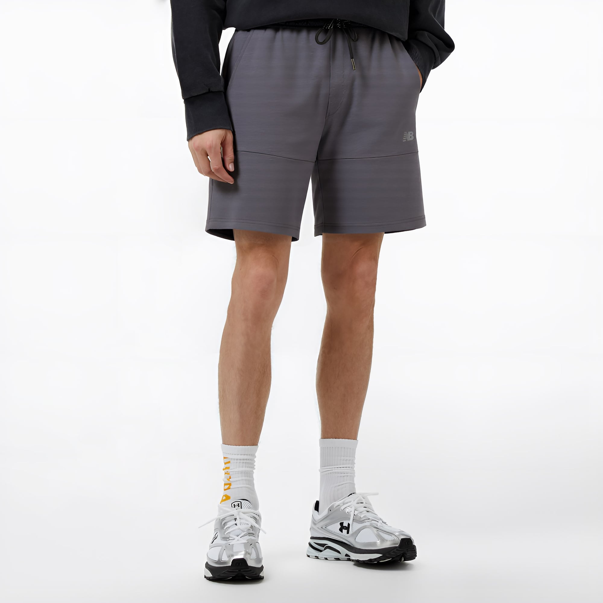 New Balance Lifestyle Erkek Gri Şort