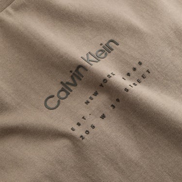  Calvin Klein Erkek Gri T-Shirt