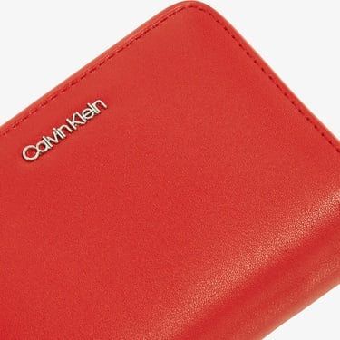  Calvin Klein Medium Kadın Kırmızı Cüzdan