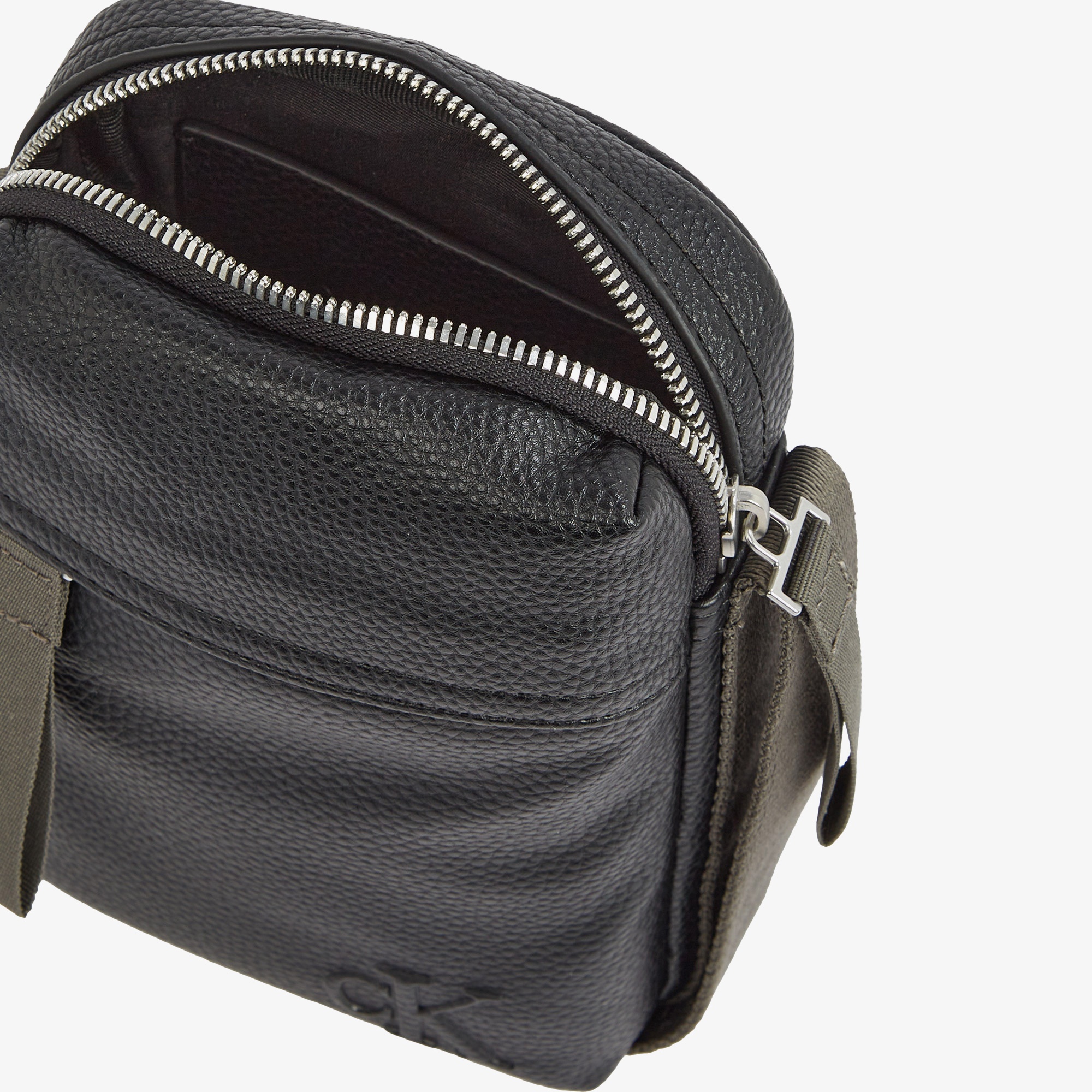 Calvin Klein Cargo Reporter S Erkek Siyah El Çantası