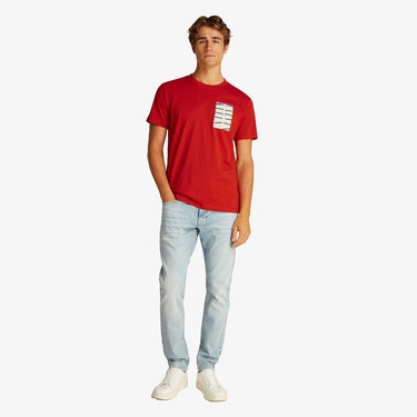  Calvin Klein Erkek Kırmızı T-Shirt