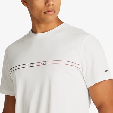  Tommy Jeans Slim Entry Graphic Ext Erkek Beyaz T-Shirt