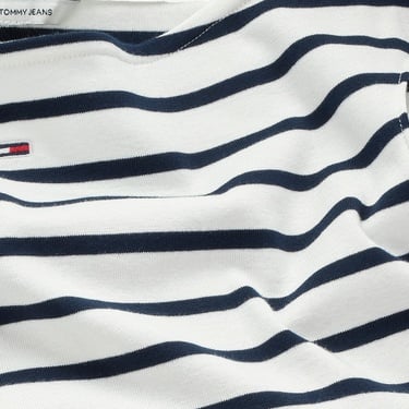  Tommy Jeans Boat Neck Kadın Beyaz T-Shirt