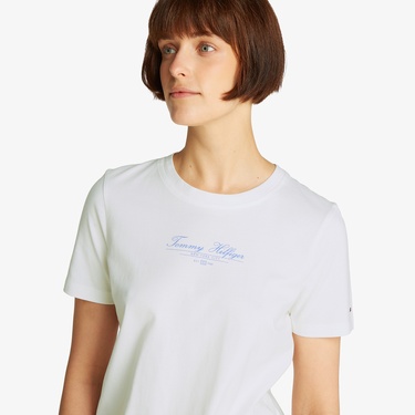  Tommy Hilfiger Reg Script Kadın Beyaz T-Shirt