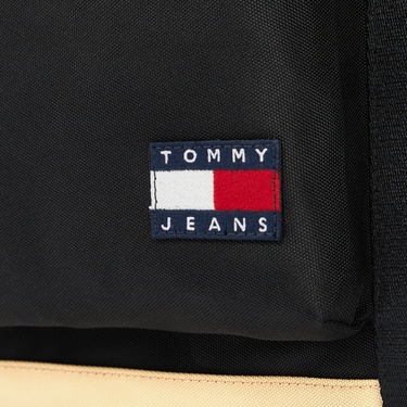  Tommy Hilfiger Ess Daily Duffle Erkek Siyah Spor Çantası