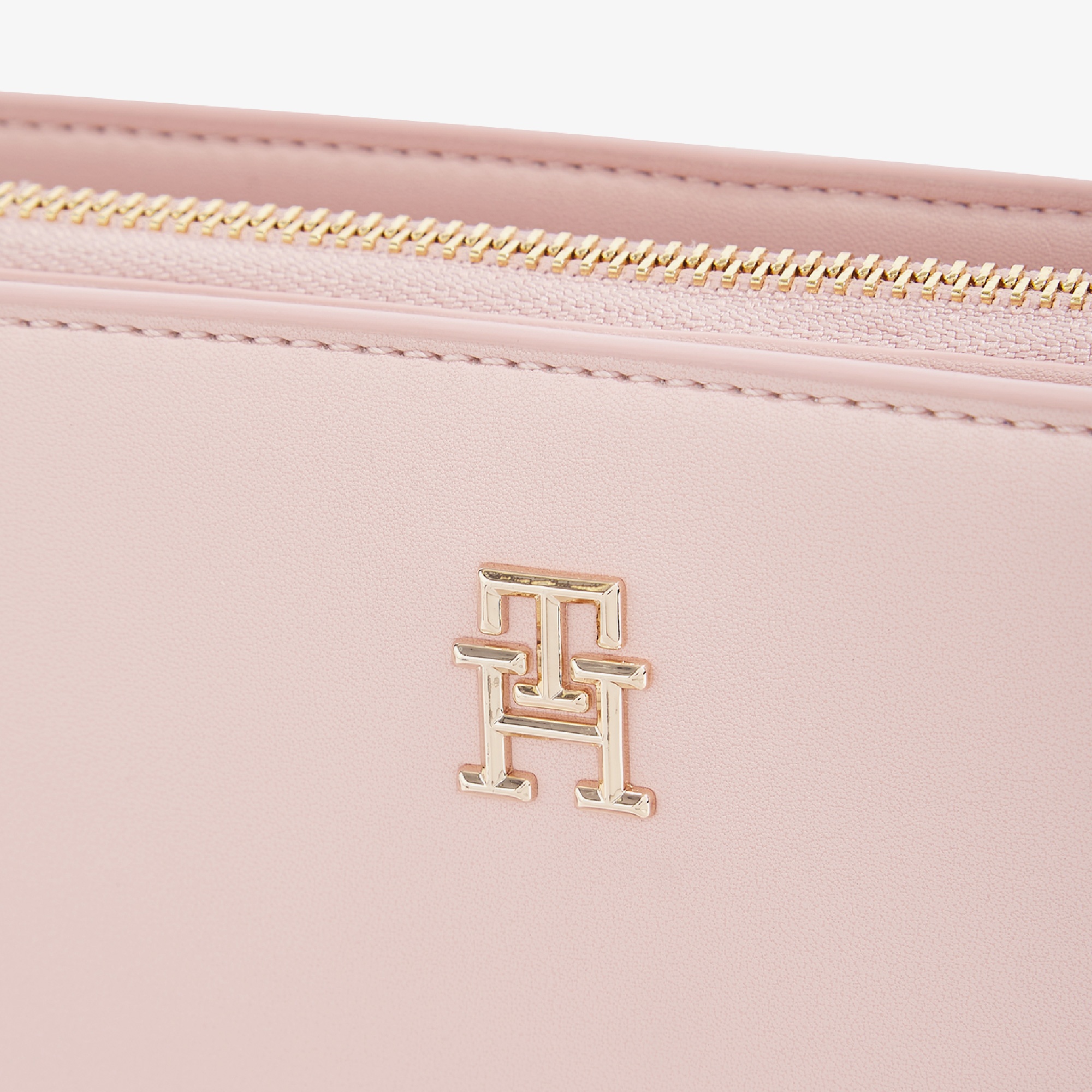 Tommy Hilfiger Logotape Kadın Pembe El Çantası