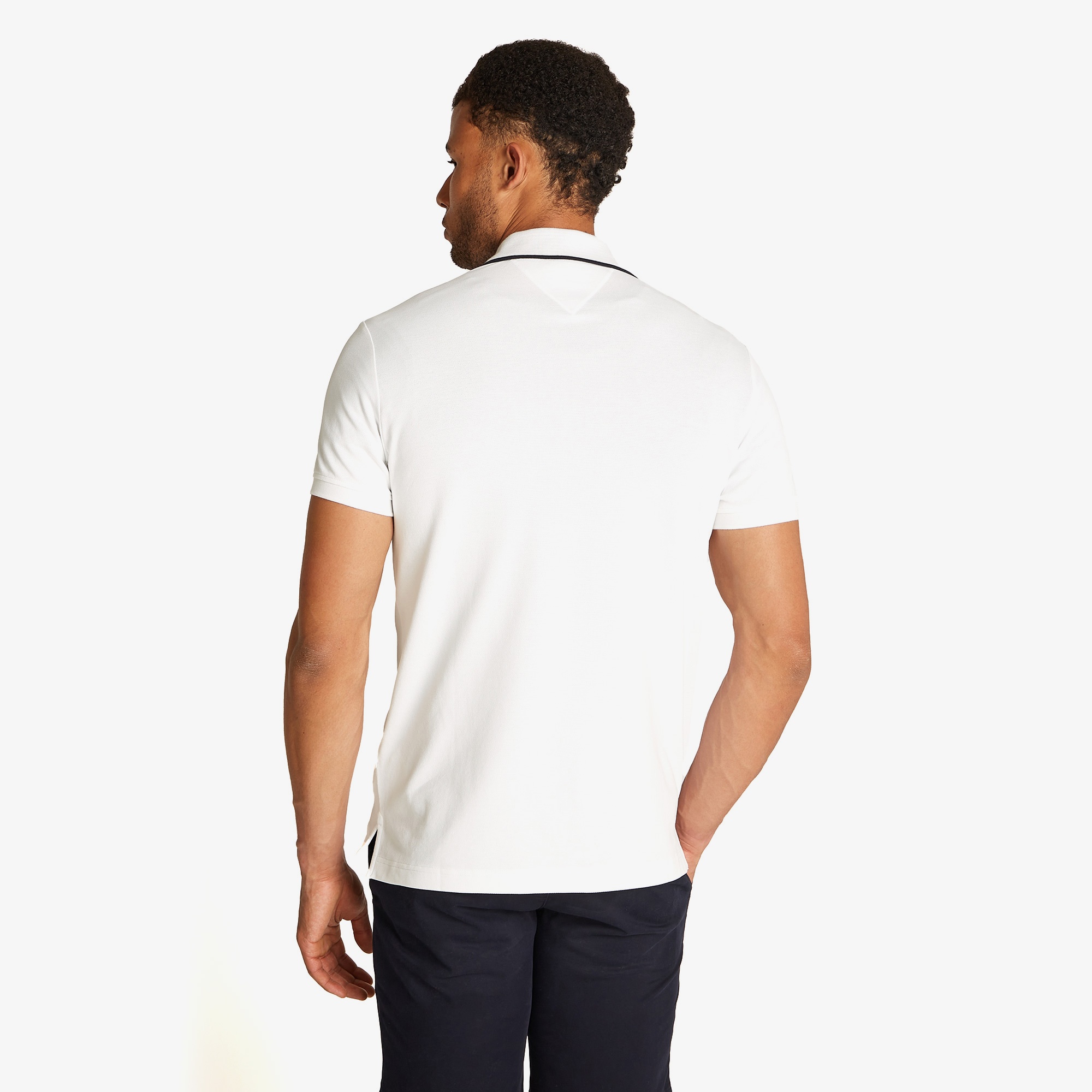 Tommy Hilfiger Left Chest Graphic Reg Erkek Beyaz Polo