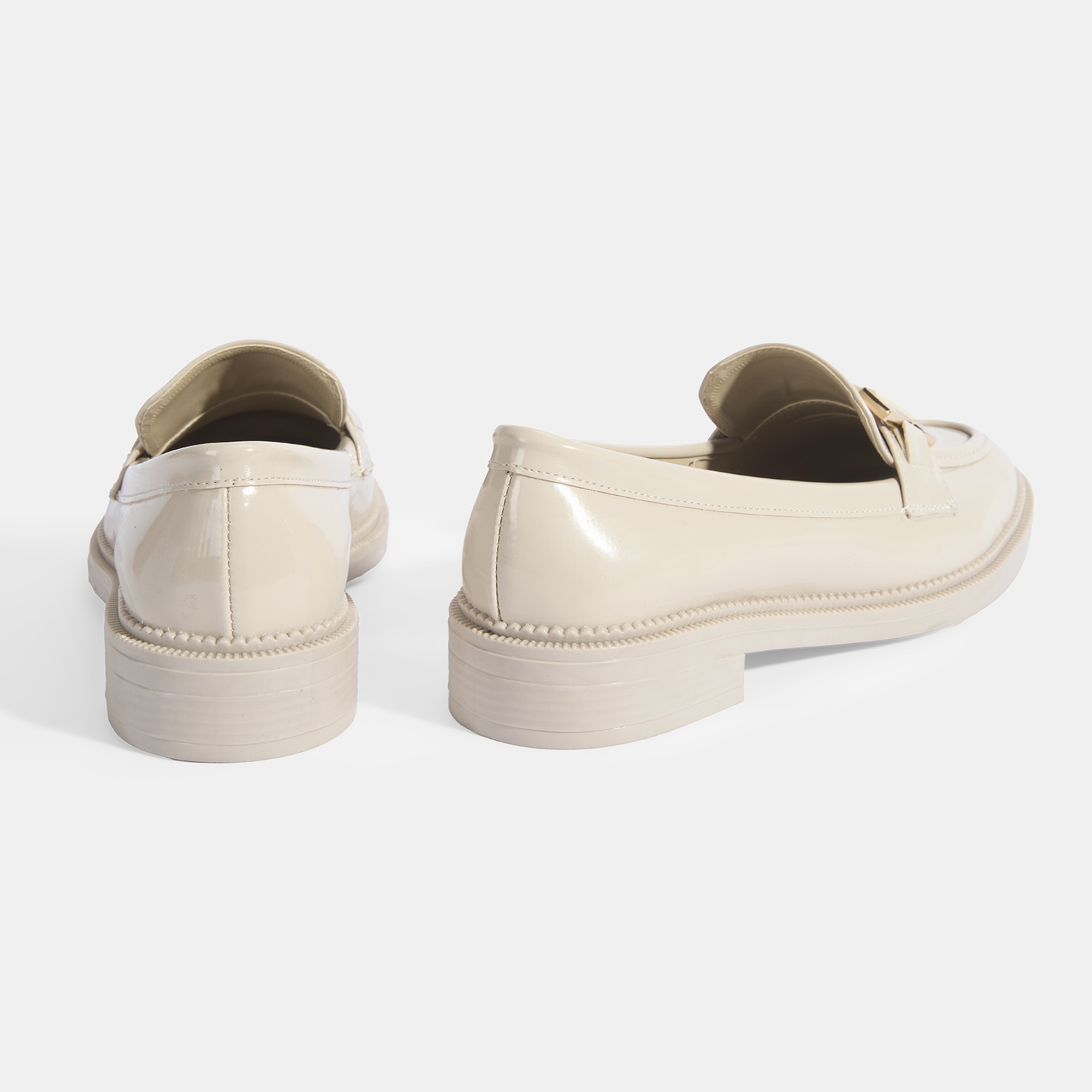 Kadın Bej Toka Aksesuarlı Günlük Ayakkabı