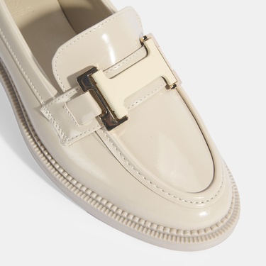  Kadın Bej Toka Aksesuarlı Günlük Ayakkabı