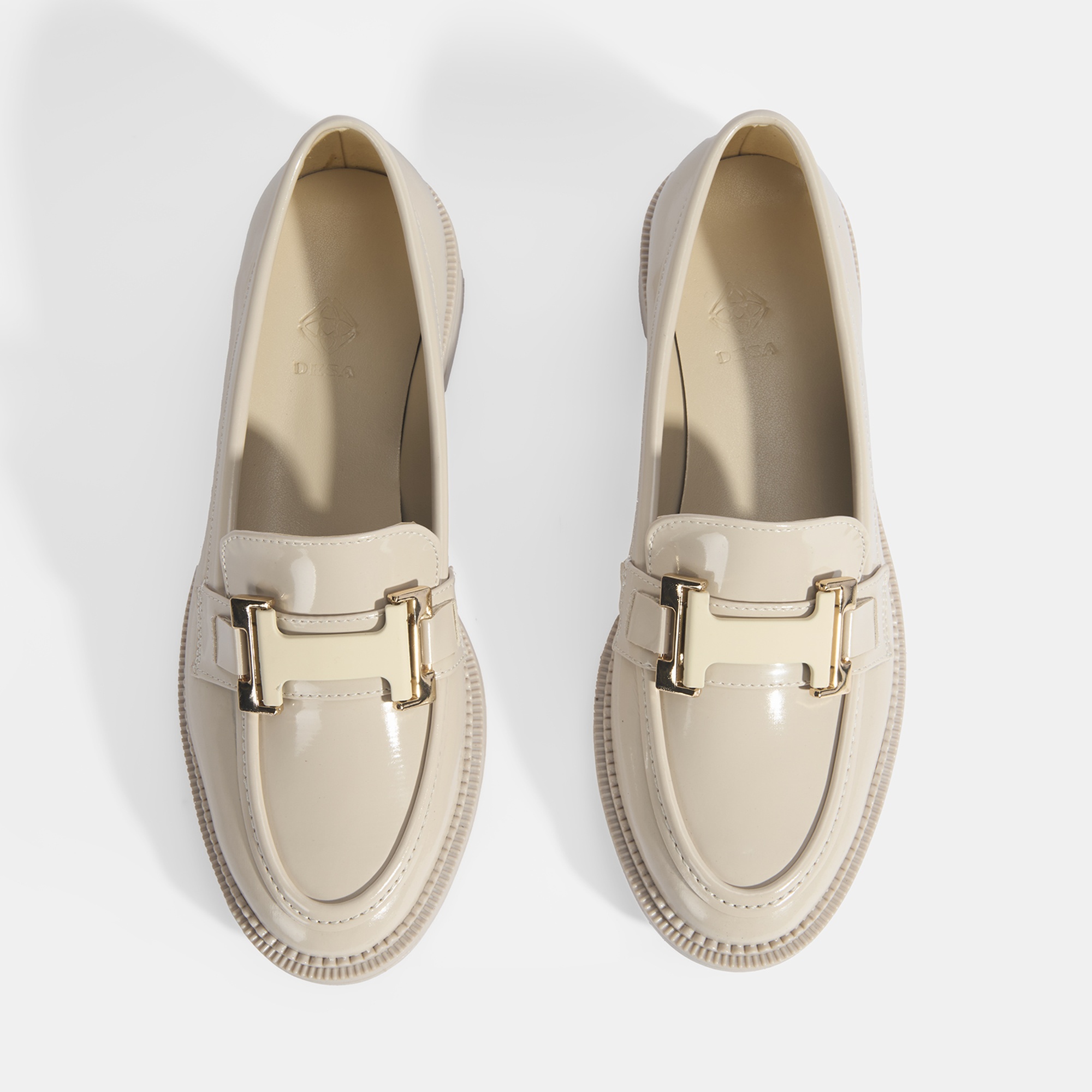 Kadın Bej Toka Aksesuarlı Günlük Ayakkabı