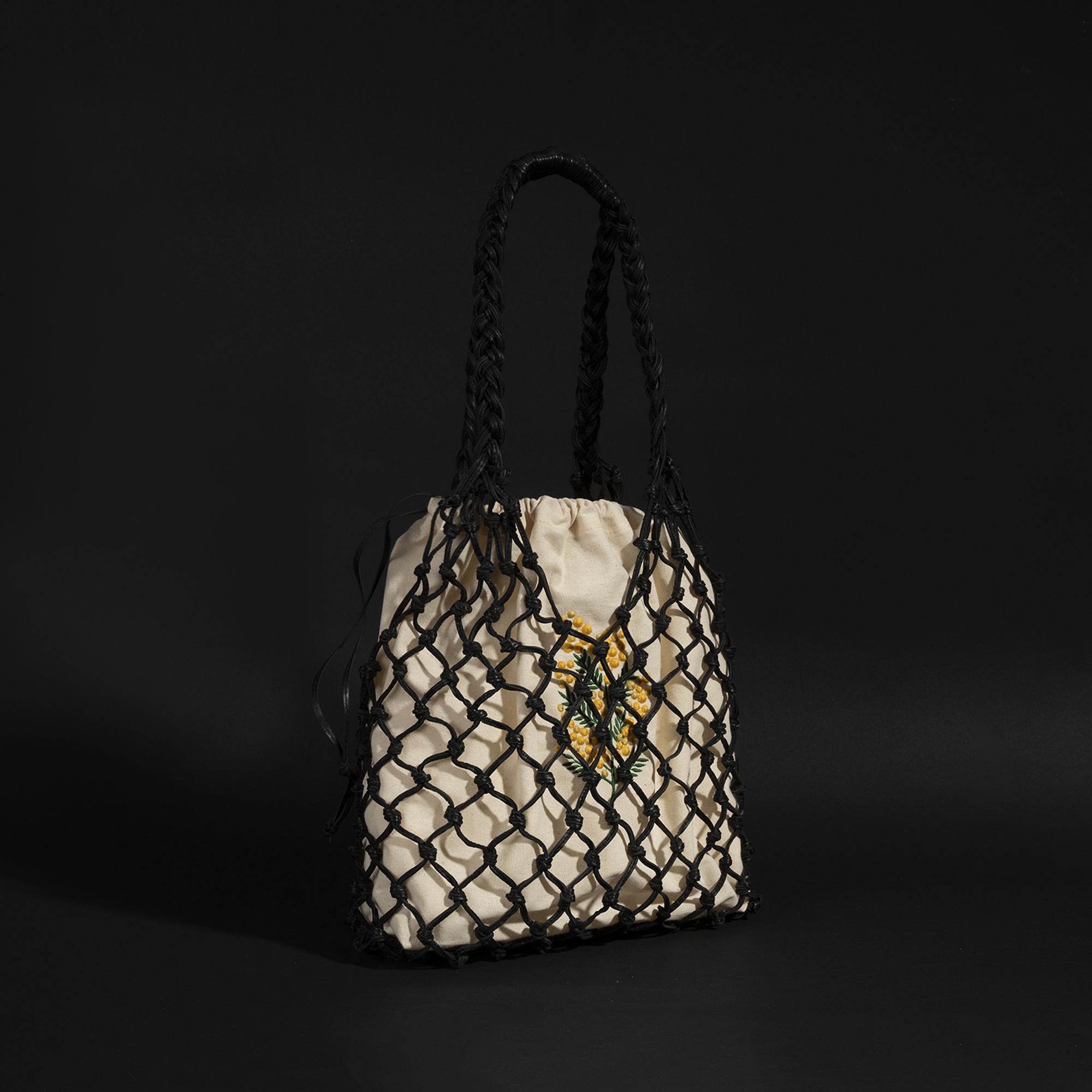 KEDV Mimozalı Deri Örgü Çanta