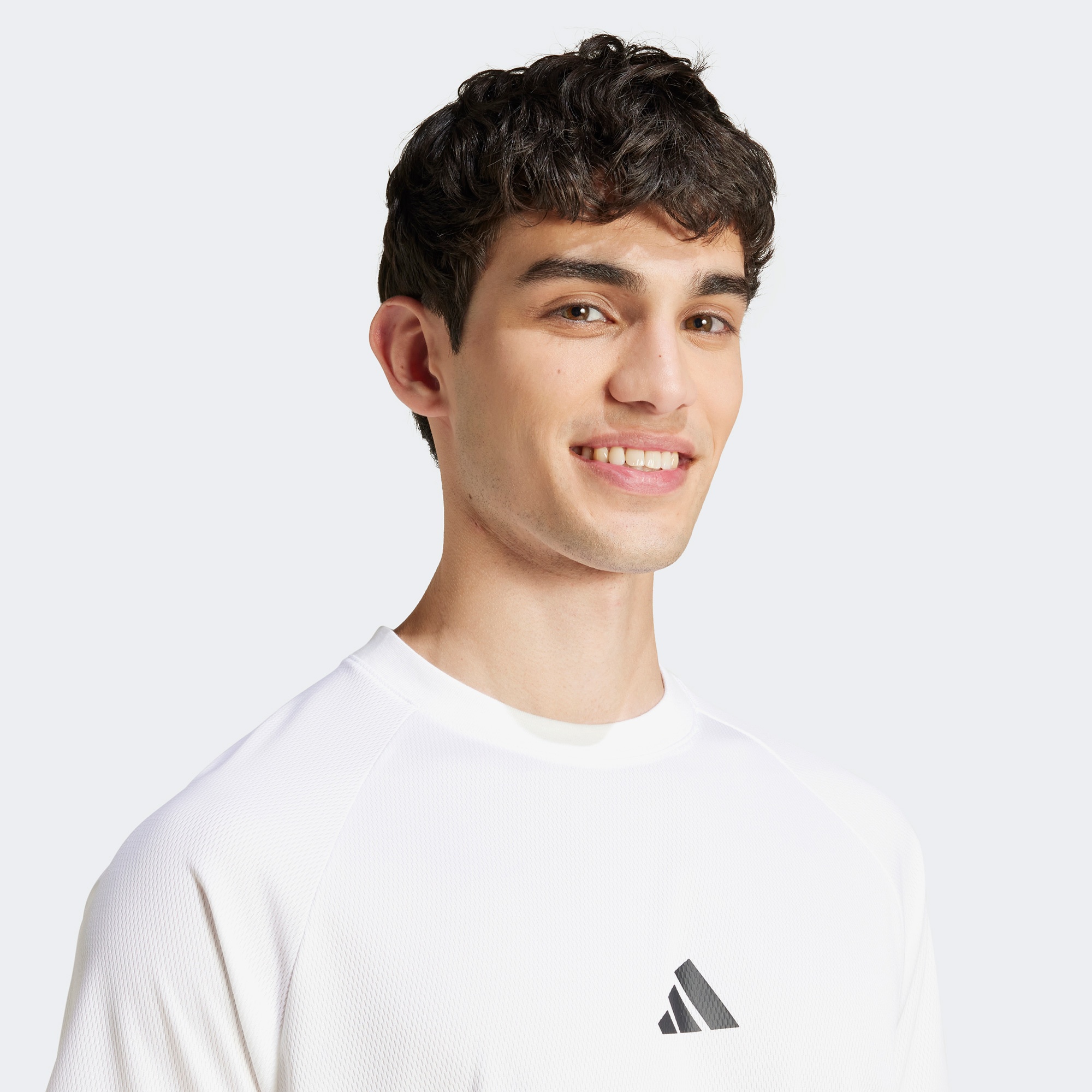 adidas M Us Sport Erkek Beyaz T-Shirt