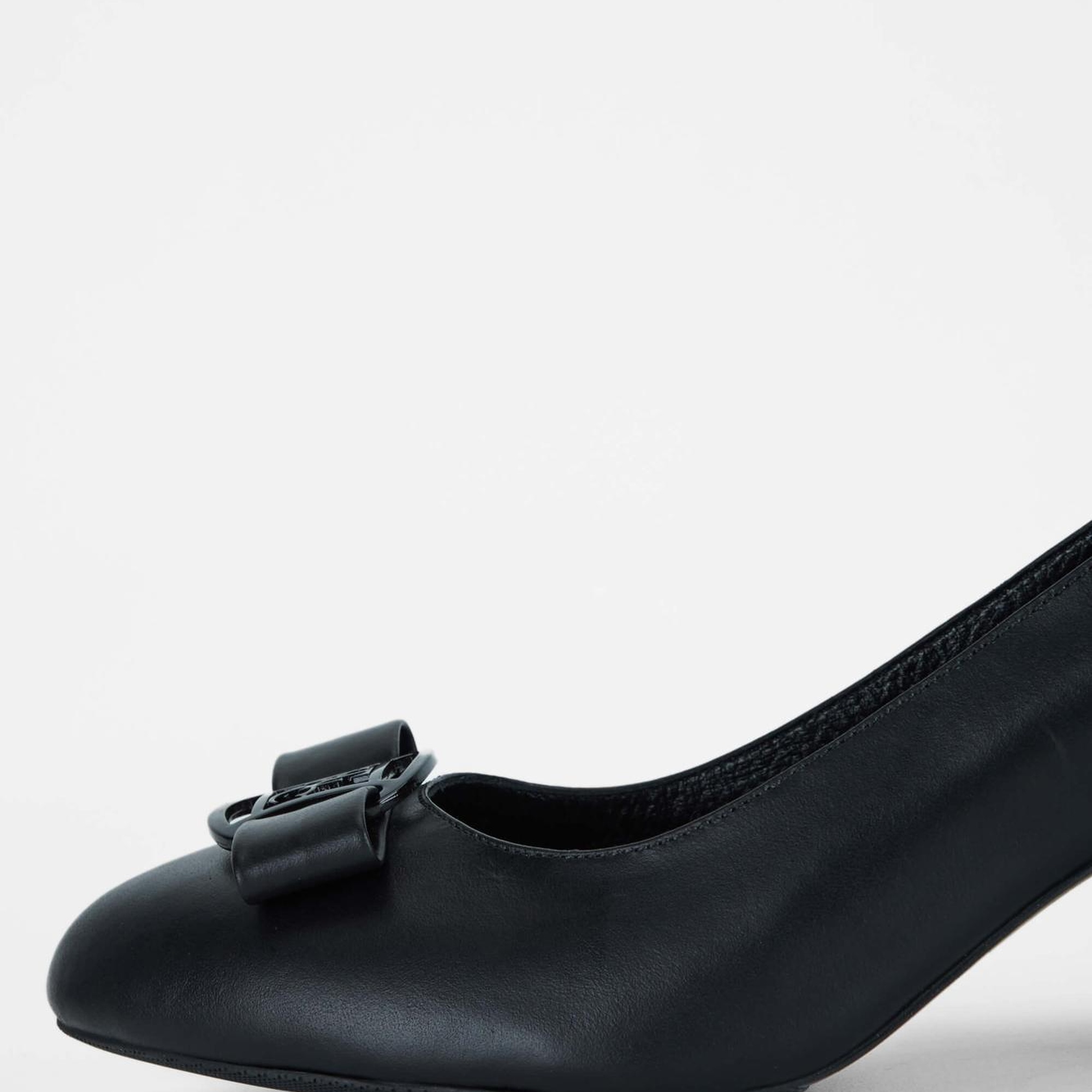 Tamer Tanca Kadın Hakiki Deri Siyah Deri Topuklu Ayakkabı