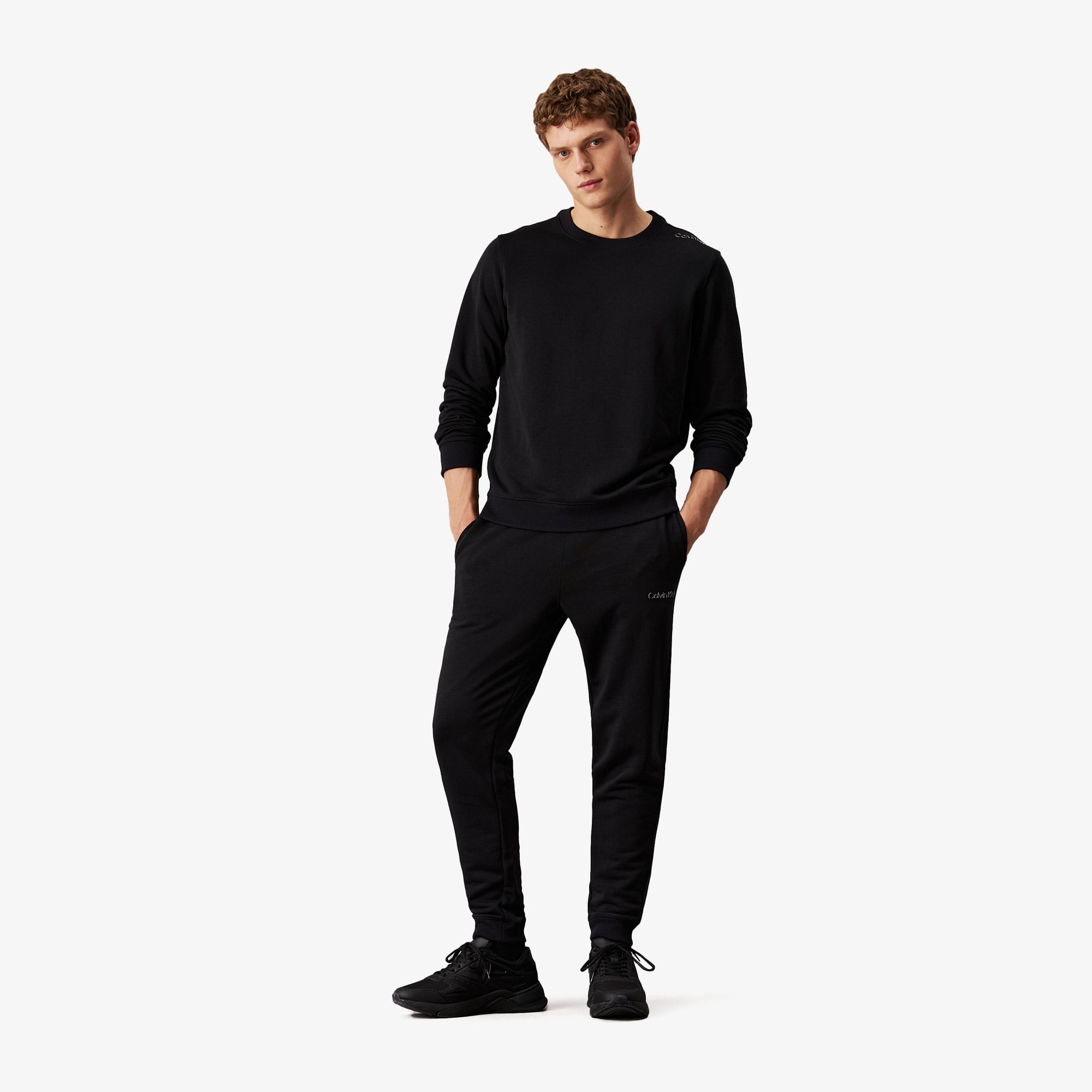 Calvin Klein Essentials Erkek Siyah Sweatshirt