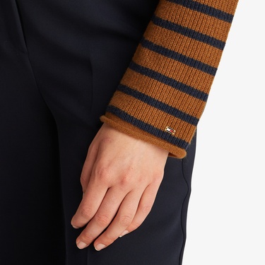  Tommy Hilfiger Kadın Kahverengi Polo