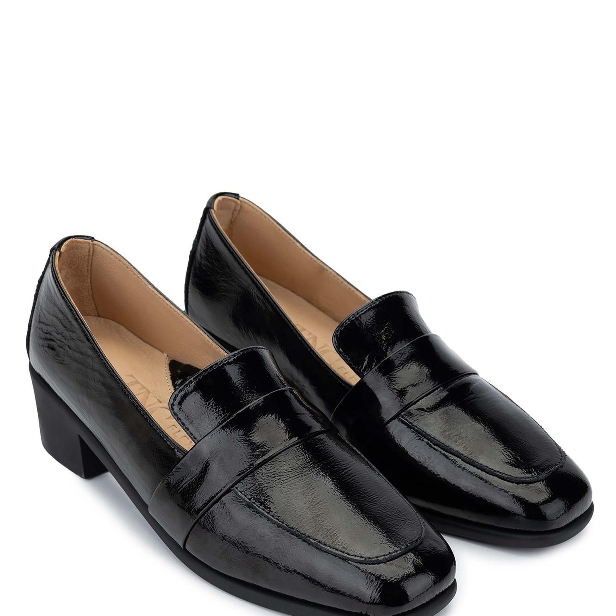 Tamer Tanca Kadın Hakiki Deri Siyah Rugan Topuklu Ayakkabı