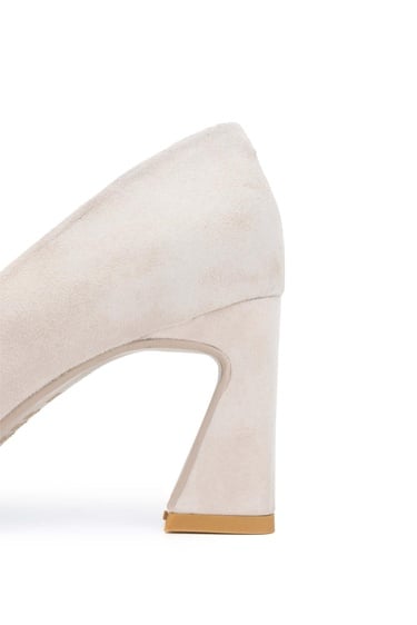  Tamer Tanca Kadın Hakiki Deri Bej Süet Topuklu Ayakkabı