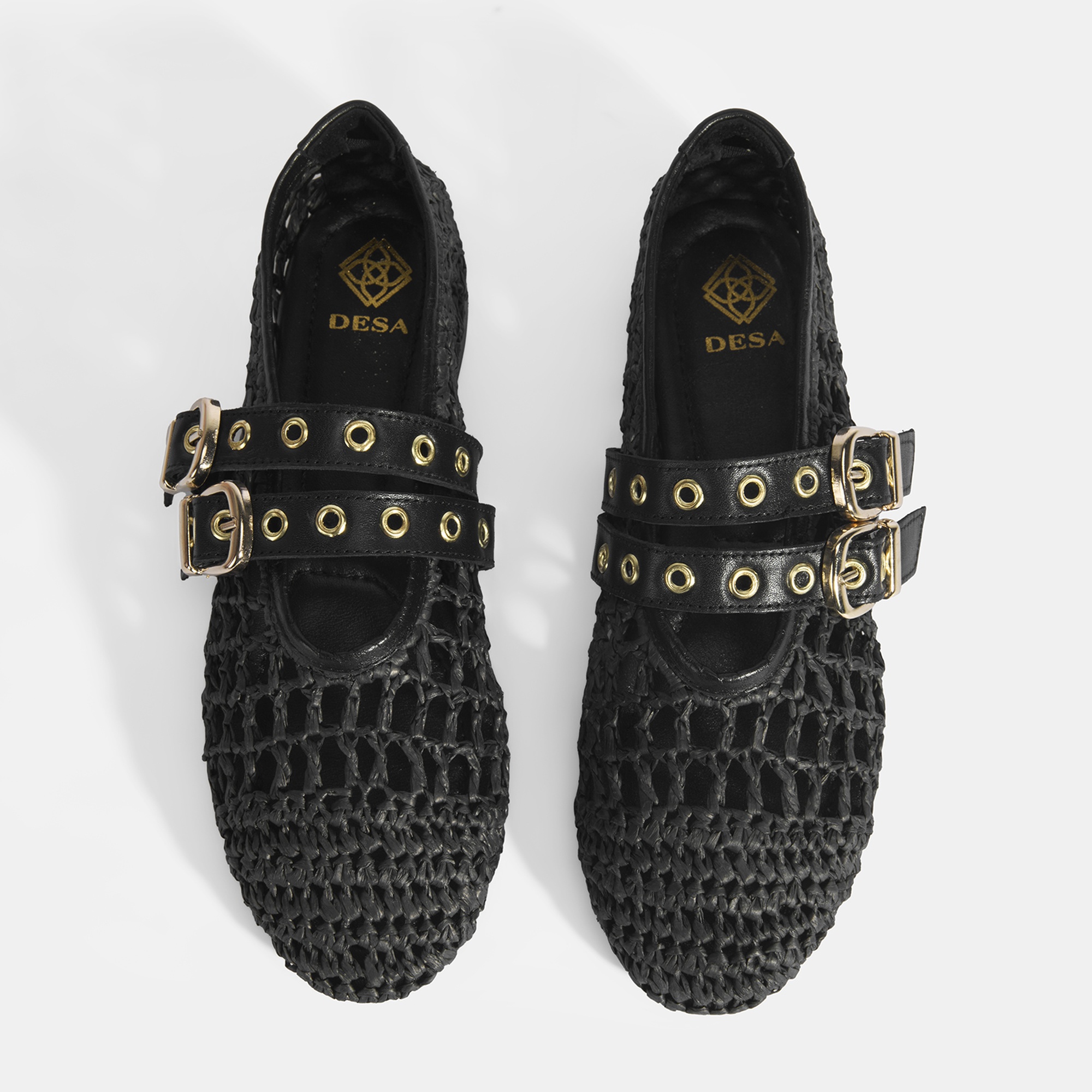 Kadın Siyah Metal Toka Aksesuarlı Örgü Babet