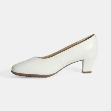  Kadın Beyaz DesaComfort Deri Klasik Topuklu Ayakkabı