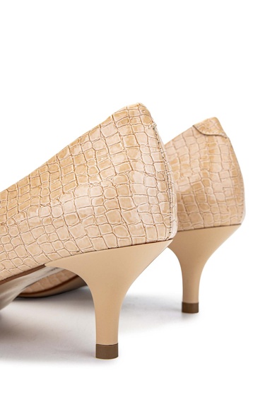  Tamer Tanca Kadın Hakiki Deri Bej Stiletto Ayakkabı