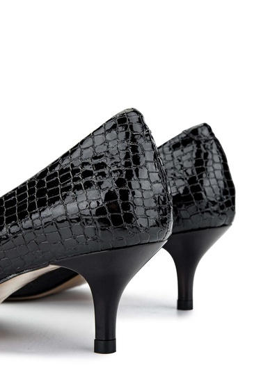  Tamer Tanca Kadın Hakiki Deri Siyah Stiletto Ayakkabı