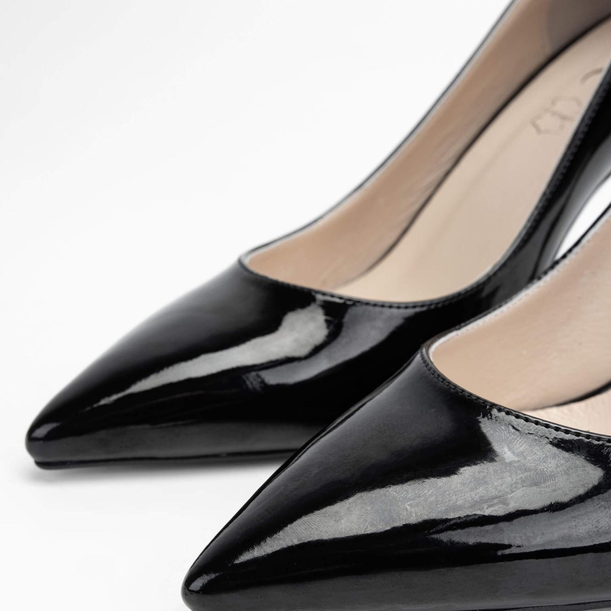 Tamer Tanca Kadın Vegan Siyah Rugan Stiletto Ayakkabı