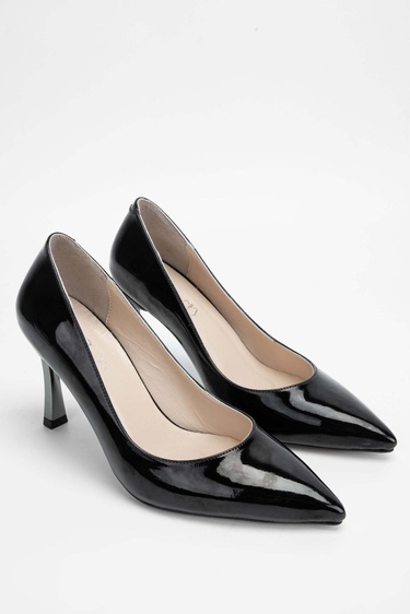  Tamer Tanca Kadın Vegan Siyah Rugan Stiletto Ayakkabı