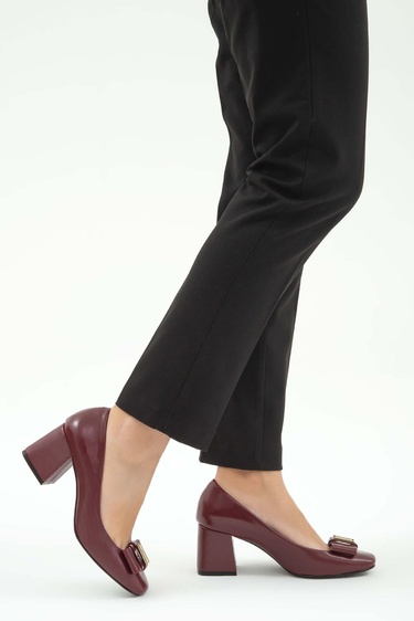  Tamer Tanca Kadın Vegan Bordo Abiye Ayakkabı