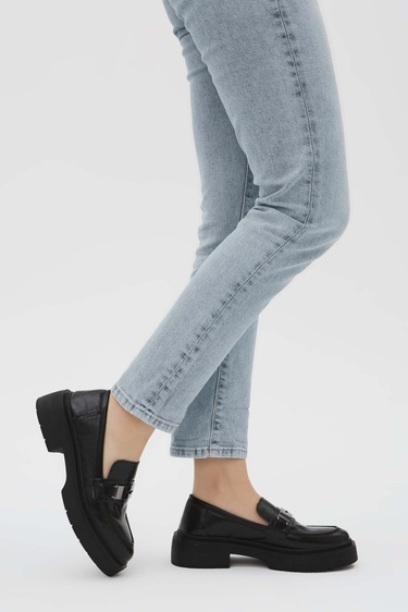  Tamer Tanca Kadın Vegan Siyah Loafer Ayakkabı