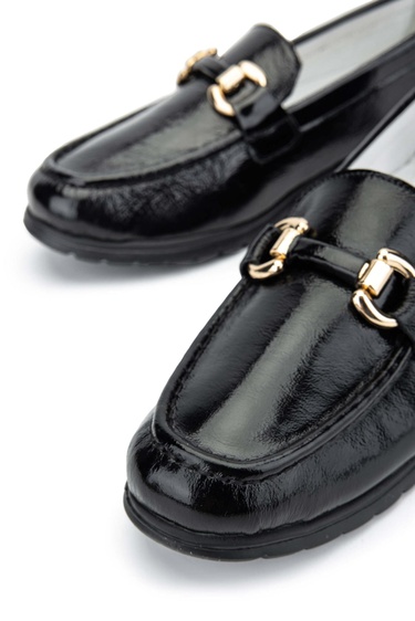  Tamer Tanca Kadın Hakiki Deri Siyah Rugan Loafer Ayakkabı