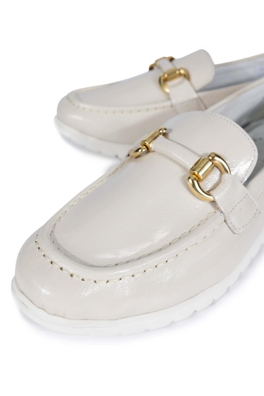  Tamer Tanca Kadın Hakiki Deri Bej Loafer Ayakkabı