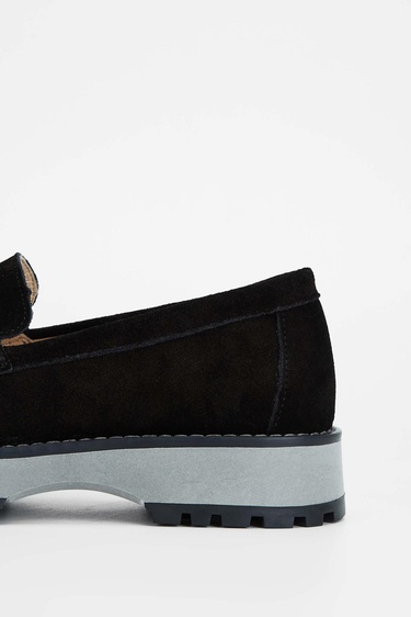  Tamer Tanca Kadın Hakiki Deri Siyah Süet Loafer Ayakkabı