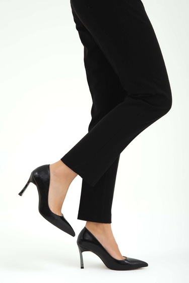  Tamer Tanca Kadın Vegan Siyah Stiletto Ayakkabı