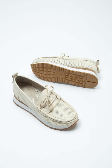  Tamer Tanca Kadın Hakiki Deri Bej Loafer Ayakkabı