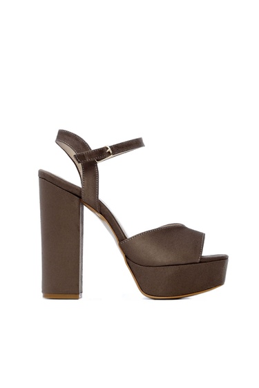  Tamer Tanca Kadın Vegan Bej Abiye Ayakkabı