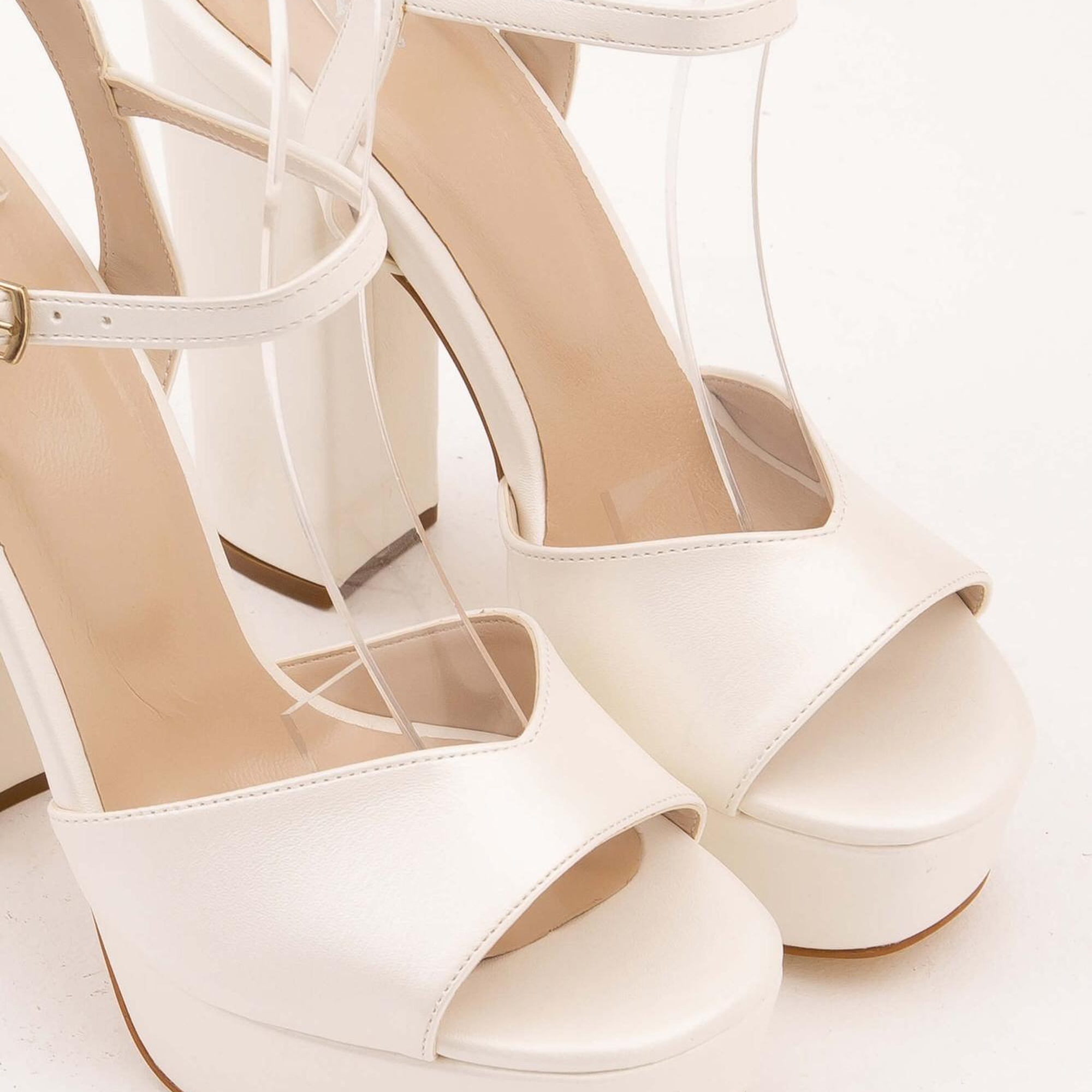 Tamer Tanca Kadın Vegan Beyaz Sedef Abiye Ayakkabı