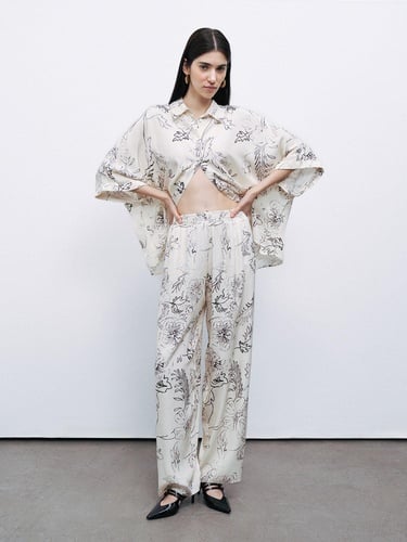  Desenli Jakarlı Pantolon