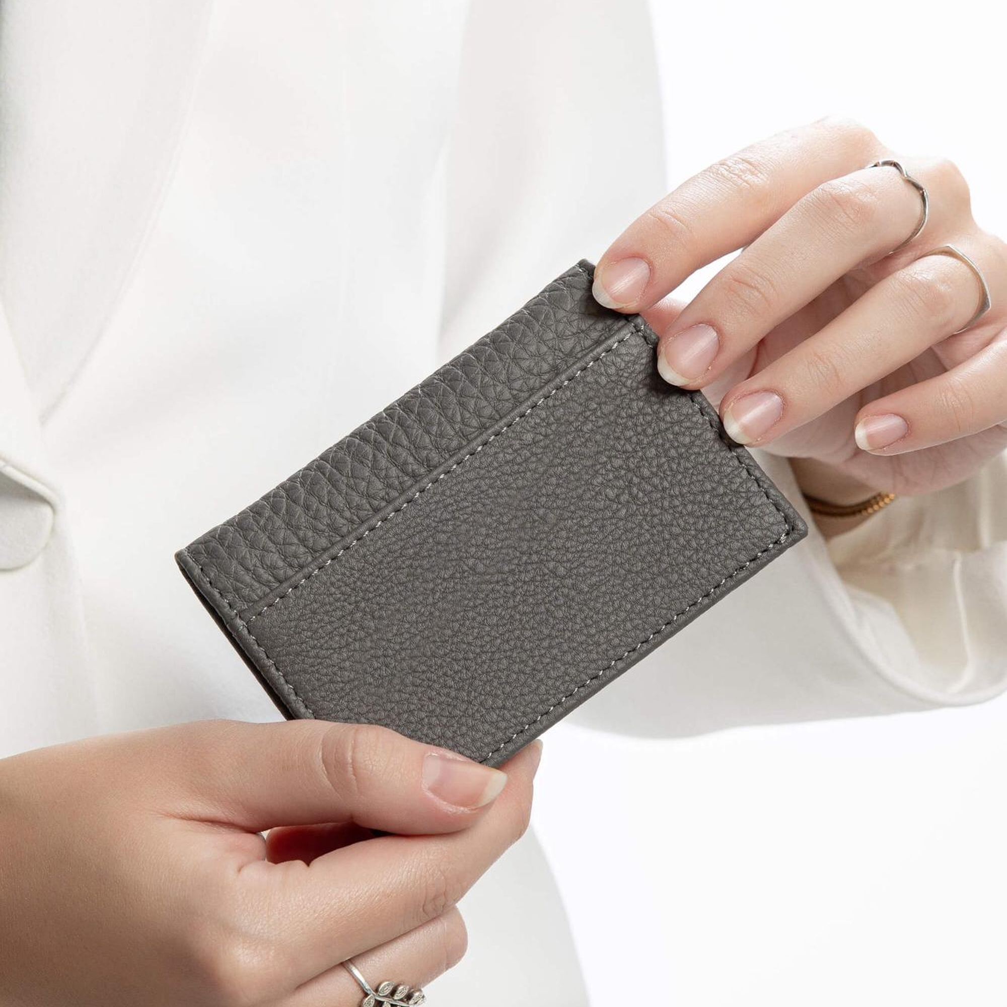 Tamer Tanca Kadın Hakiki Deri Gri Kartlık